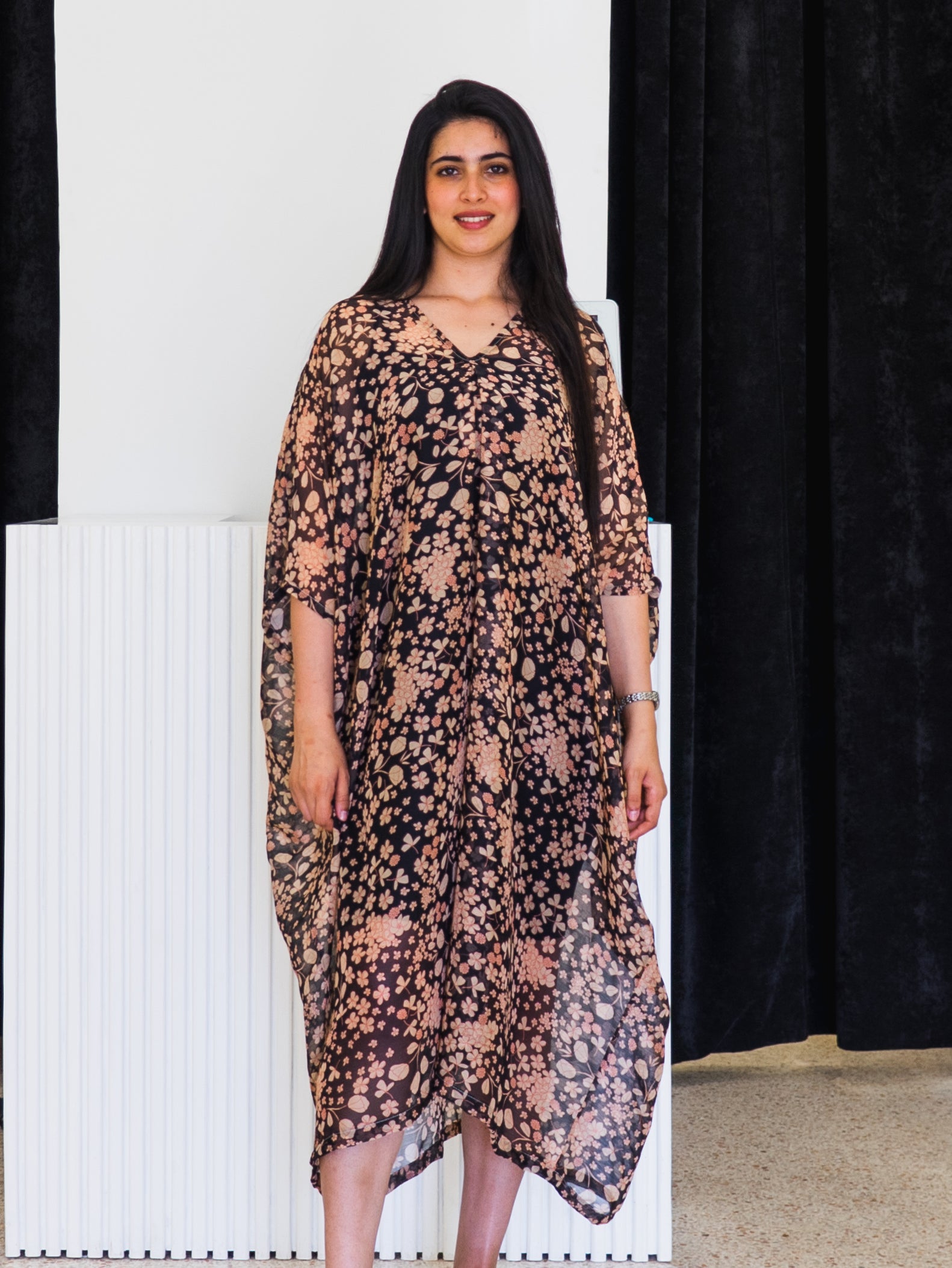 Robe Caftan Lamiae - Noir, Rose & Blanc Cassé