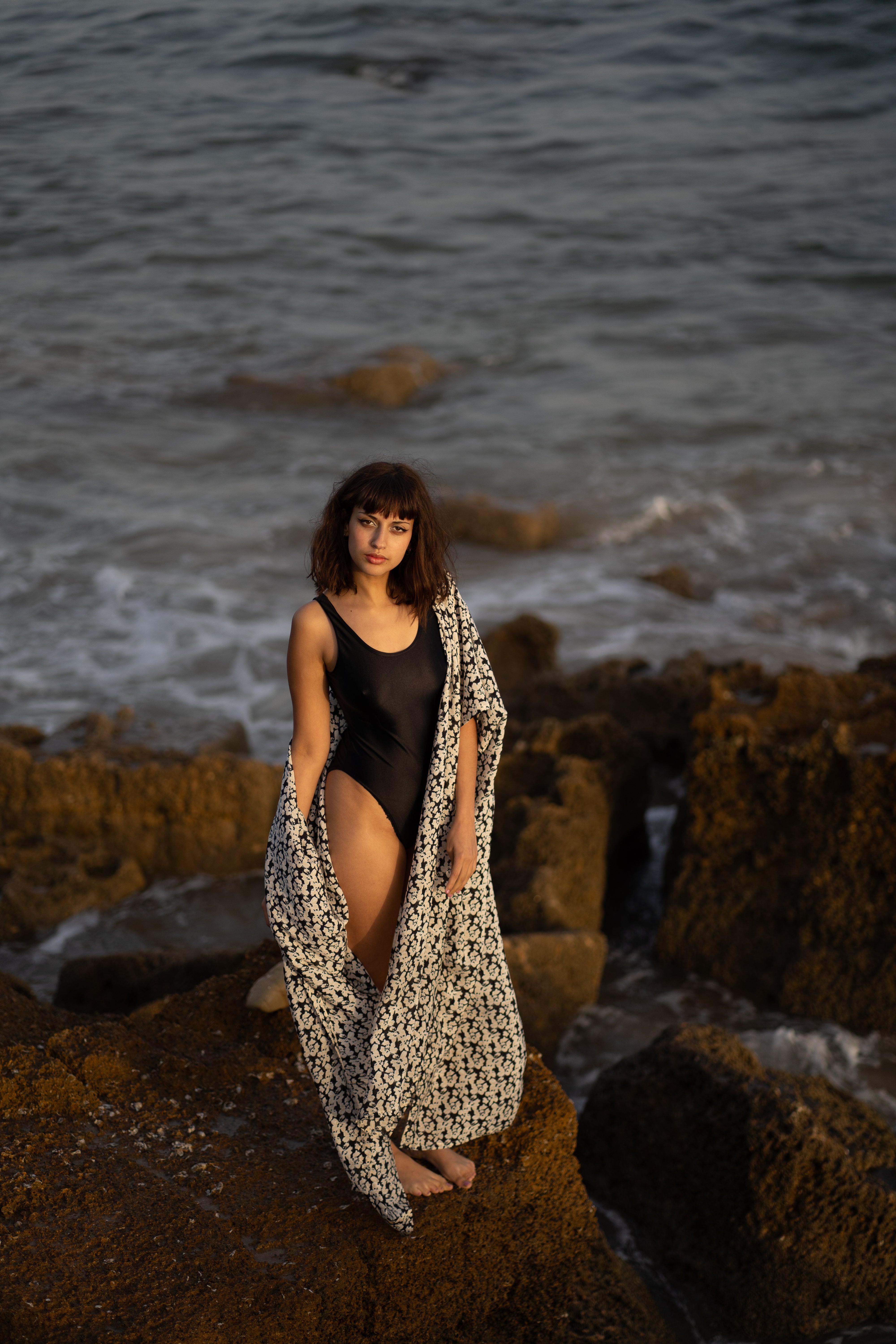 Kimono Sanae Long-Noir et Blanc